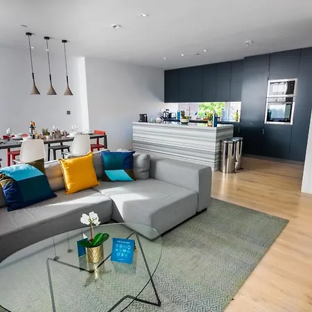 Sweet - Stylish Grand Canal Holiday home Dublin