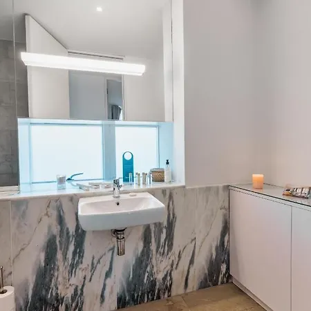 Sweet - Stylish Grand Canal Holiday home